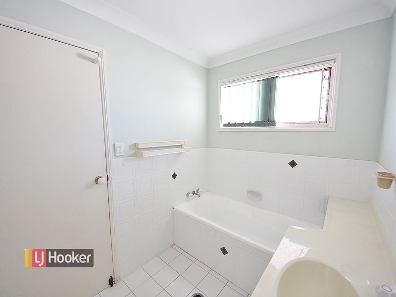 2/2 Florence Street, Kallangur QLD 4503