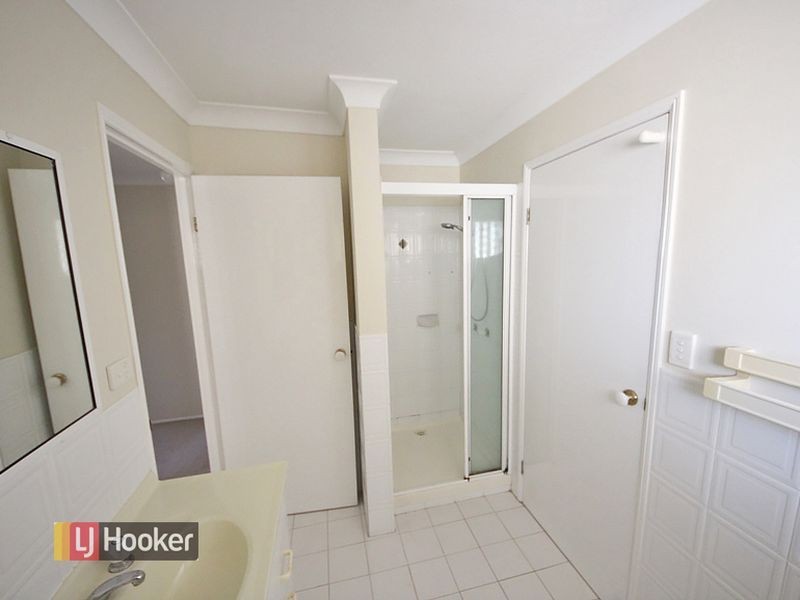 2/2 Florence Street, Kallangur QLD 4503