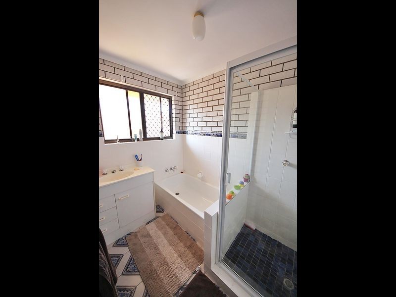 3/2 Andrew Street, Kallangur QLD 4503