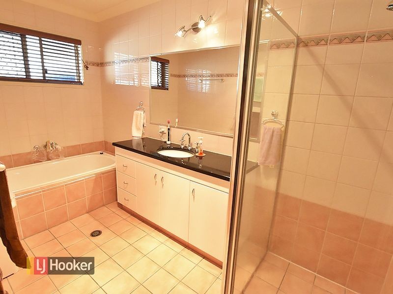6 Karaman Court, Dakabin QLD 4503