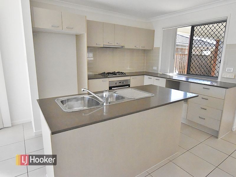 12 Honeyeater Crescent, Dakabin QLD 4503