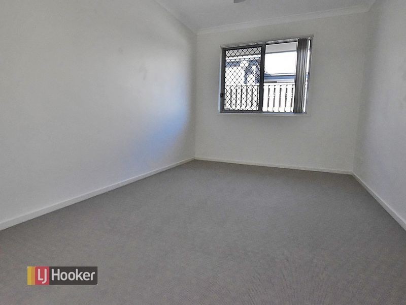 12 Honeyeater Crescent, Dakabin QLD 4503