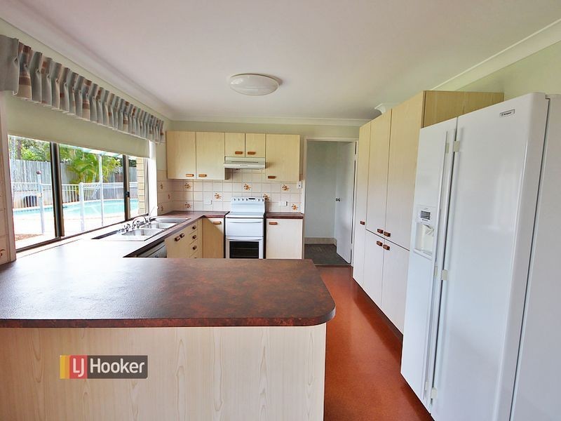 18 Kerr Road West, Kallangur QLD 4503