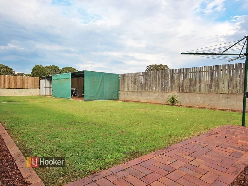 18 Kerr Road West, Kallangur QLD 4503