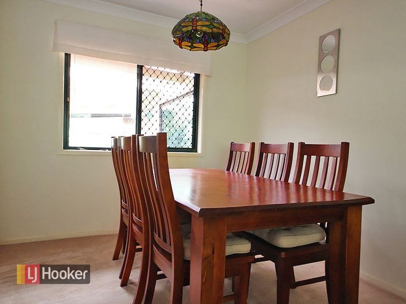 4 Harbord Place, Albany Creek QLD 4035