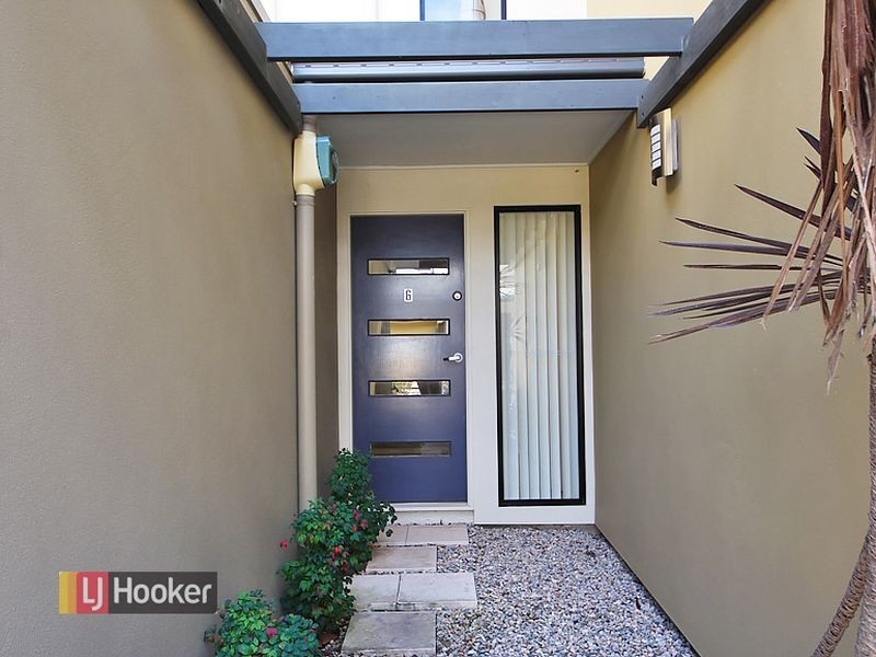 6/3 Swordgrass Court, Kallangur QLD 4503