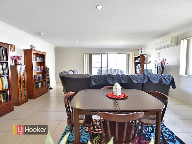 8 Brimstone Court, Kallangur QLD 4503