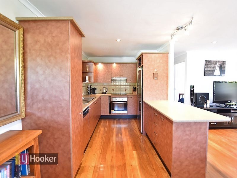 4 Ruthven Court, Kallangur QLD 4503