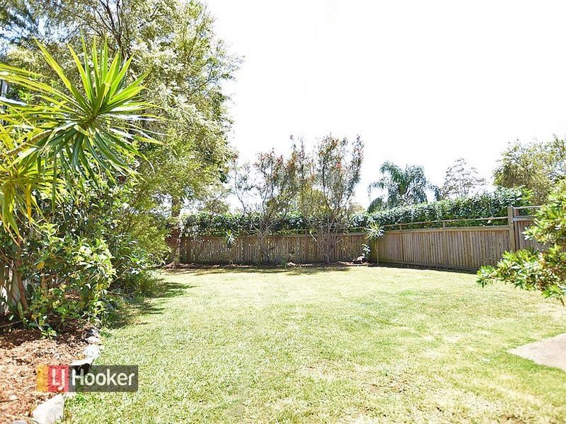 4 Ruthven Court, Kallangur QLD 4503