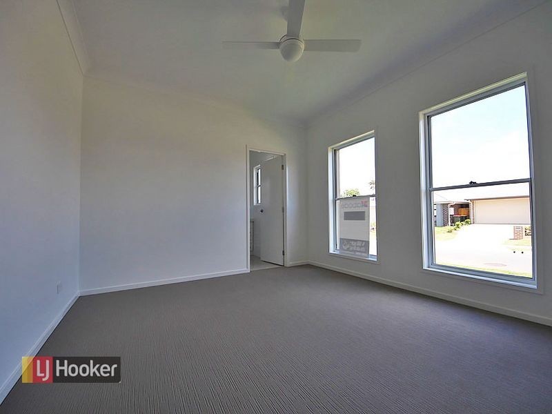 19 Shearer Crescent, Kallangur QLD 4503