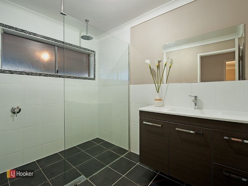 24 Winifred Street, Mango Hill QLD 4509