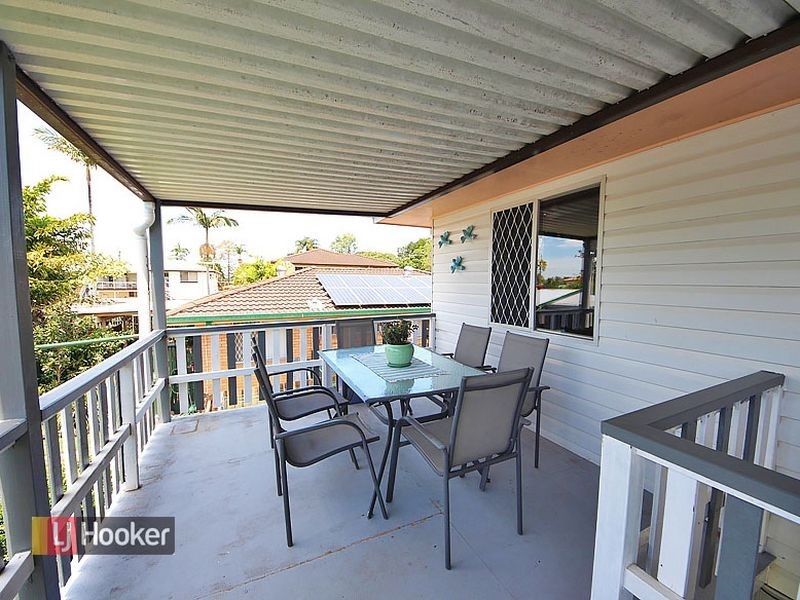 8 Johnson Street, Kallangur QLD 4503