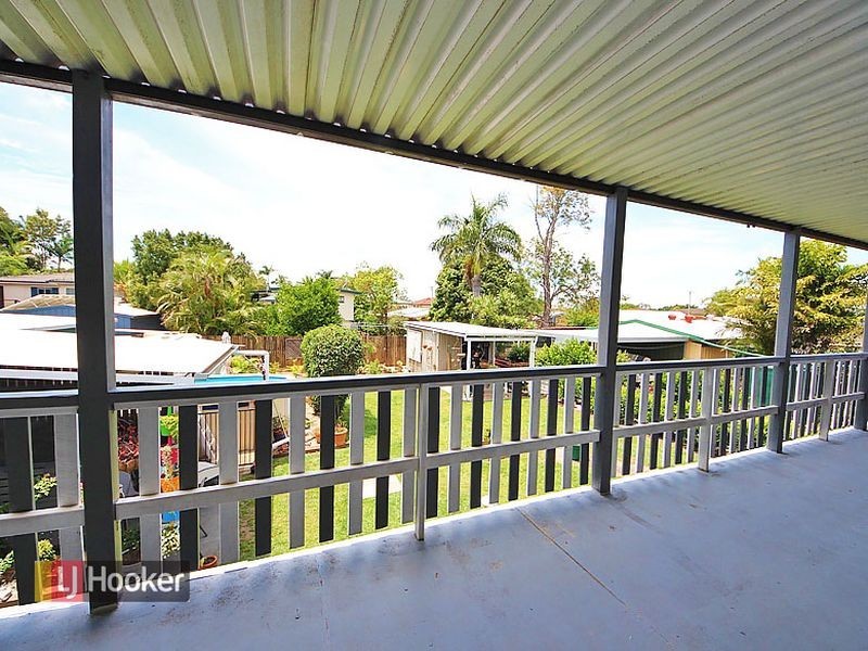 8 Johnson Street, Kallangur QLD 4503