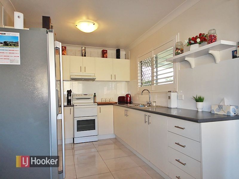 73 Dohles Rocks Road, Kallangur QLD 4503