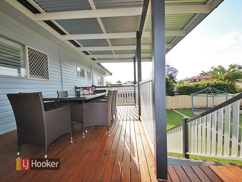 73 Dohles Rocks Road, Kallangur QLD 4503