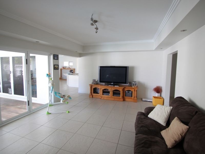 North Lakes QLD 4509
