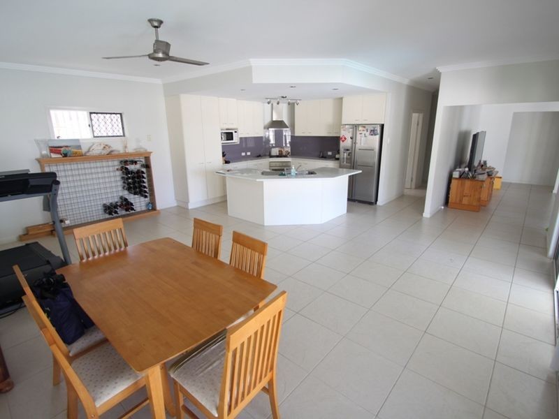 North Lakes QLD 4509