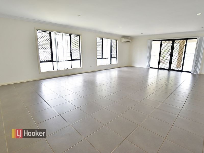 8 Gatsby Court, Kallangur QLD 4503