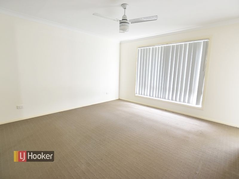 8 Gatsby Court, Kallangur QLD 4503