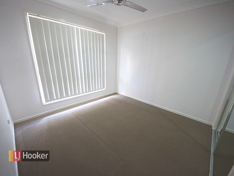 30 Bowerbird Crescent, Dakabin QLD 4503