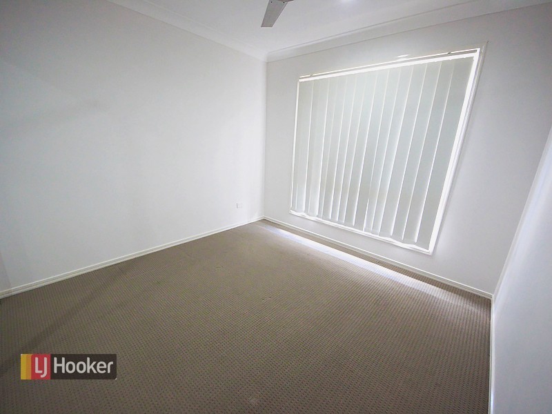 30 Bowerbird Crescent, Dakabin QLD 4503