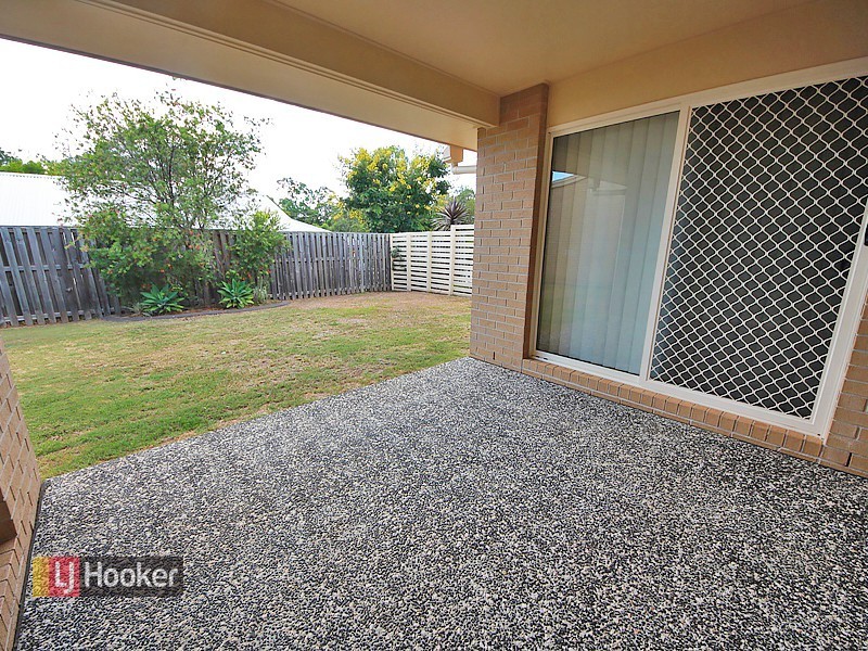 30 Bowerbird Crescent, Dakabin QLD 4503