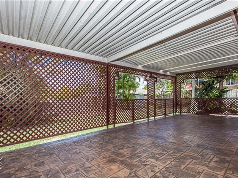 92 Allison Drive, Kallangur QLD 4503