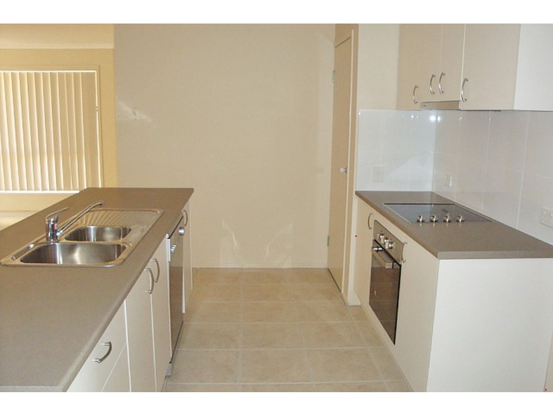 4 Tylah Street, Kallangur QLD 4503