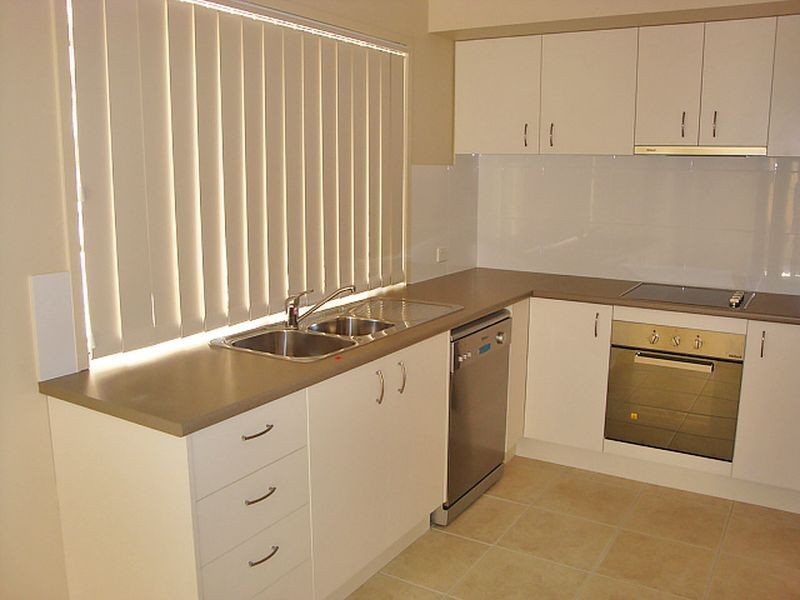 4 Tylah Street, Kallangur QLD 4503