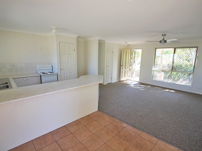 8 Roper Place, Kallangur QLD 4503