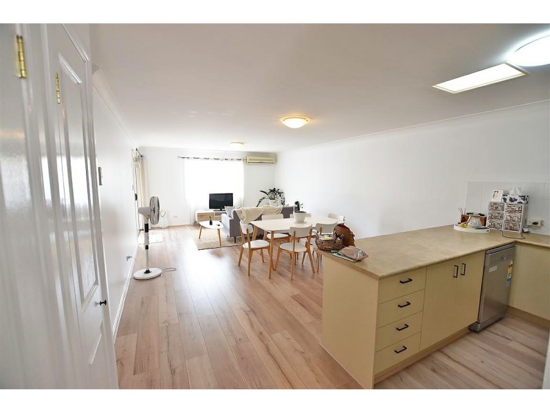 8/5 Mason Avenue, Kallangur QLD 4503