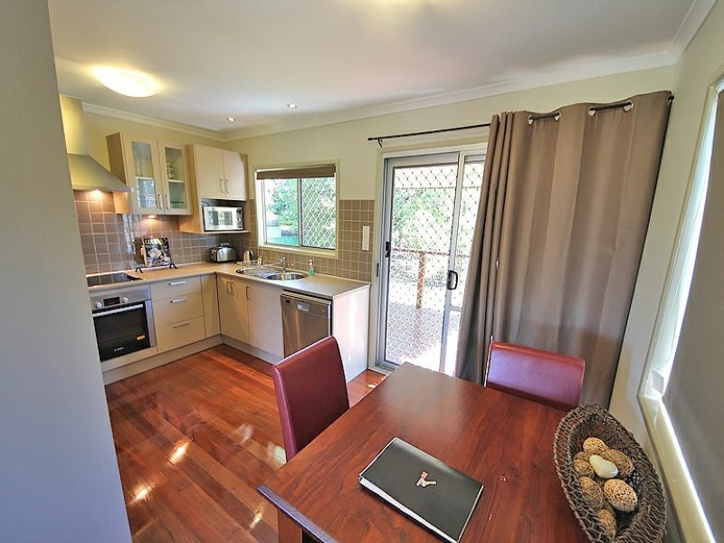 25 Sheehan Street, Kallangur QLD 4503