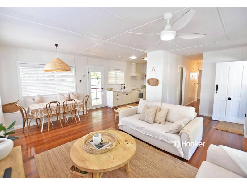 13 Narangba Road, Kallangur QLD 4503
