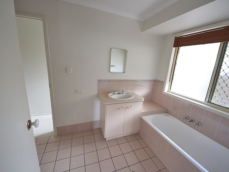 51 McNeill Road, Kallangur QLD 4503