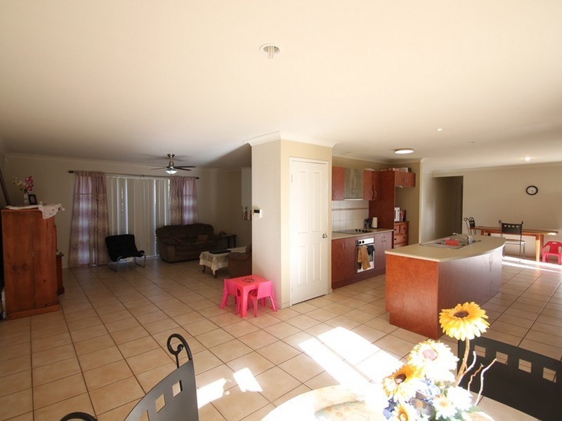 52 Balstrup Road, Kallangur QLD 4503