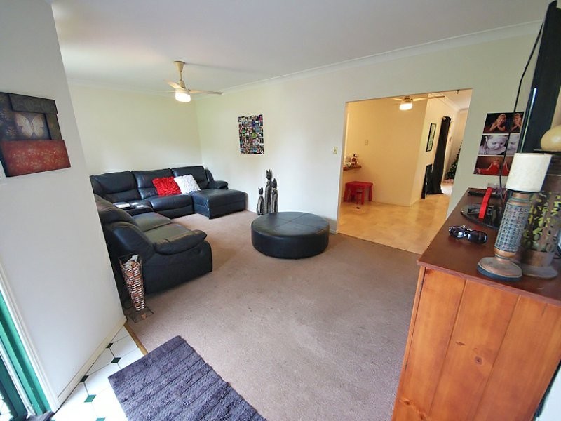 12 Wood Court, Kallangur QLD 4503