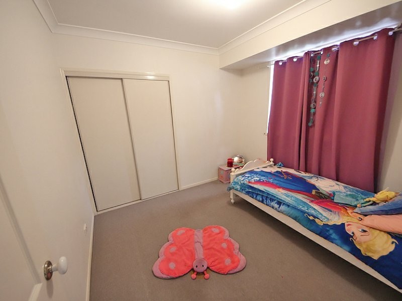 12 Wood Court, Kallangur QLD 4503