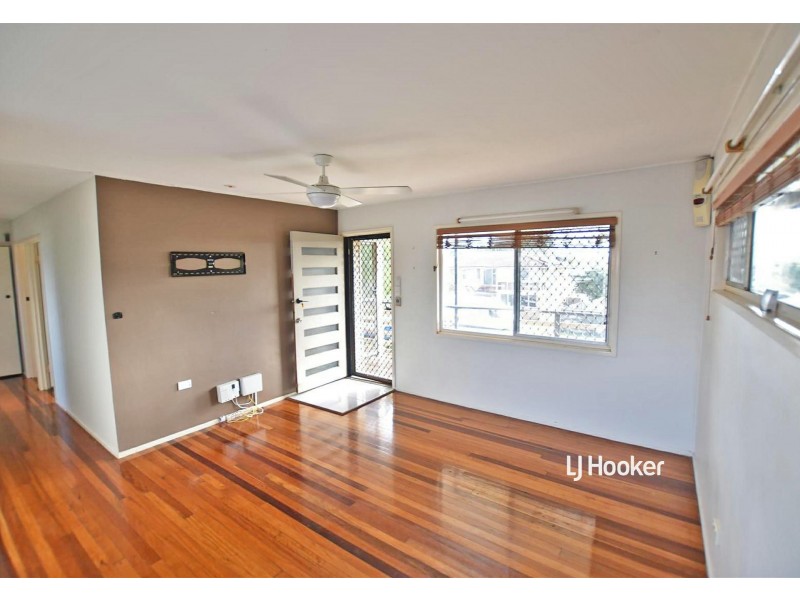 5 Campbell Street, Kallangur QLD 4503