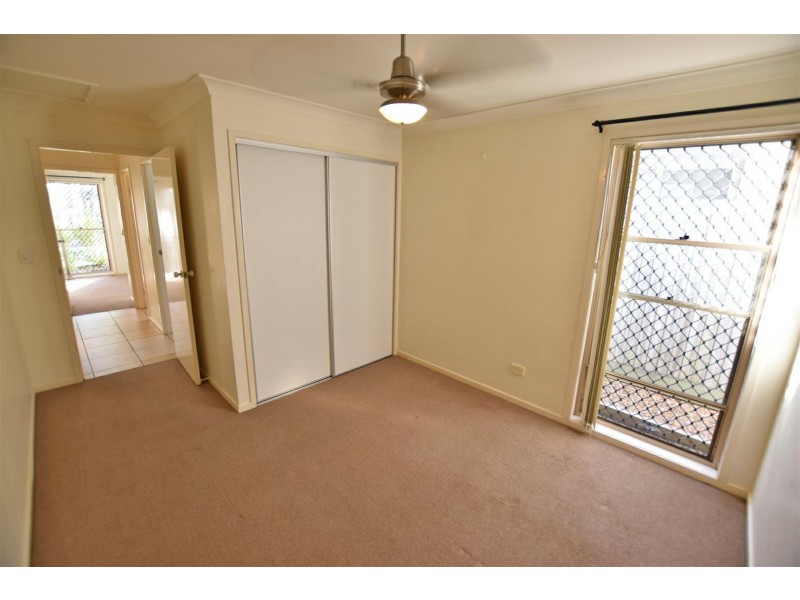 22 Pinnock Crescent, North Lakes QLD 4509