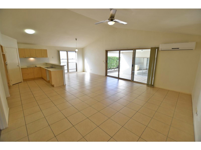 22 Pinnock Crescent, North Lakes QLD 4509