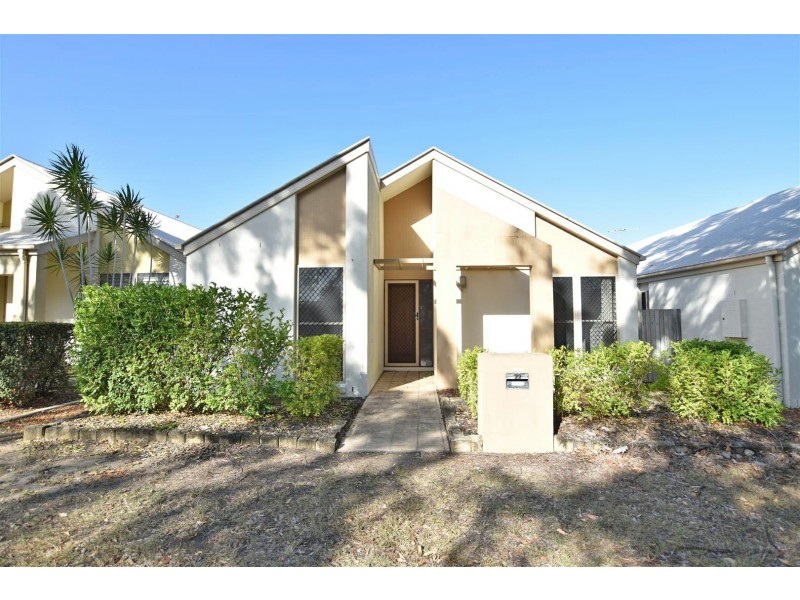 22 Pinnock Crescent, North Lakes QLD 4509
