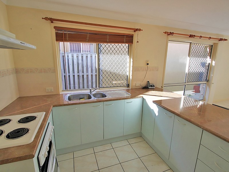 8 Duggan Street, North Lakes QLD 4509