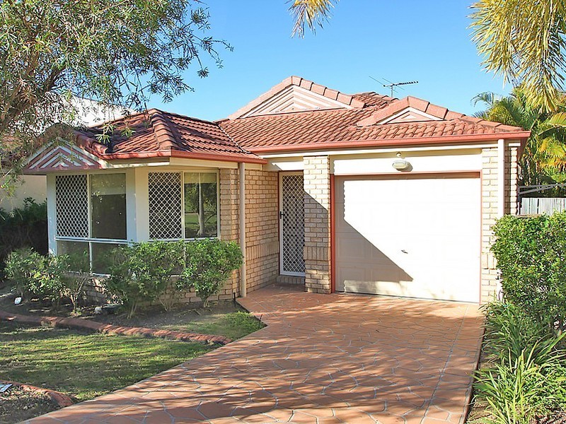 8 Duggan Street, North Lakes QLD 4509