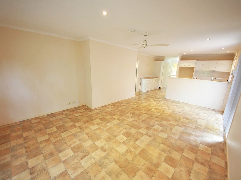 28 Walton Crescent, Murrumba Downs QLD 4503