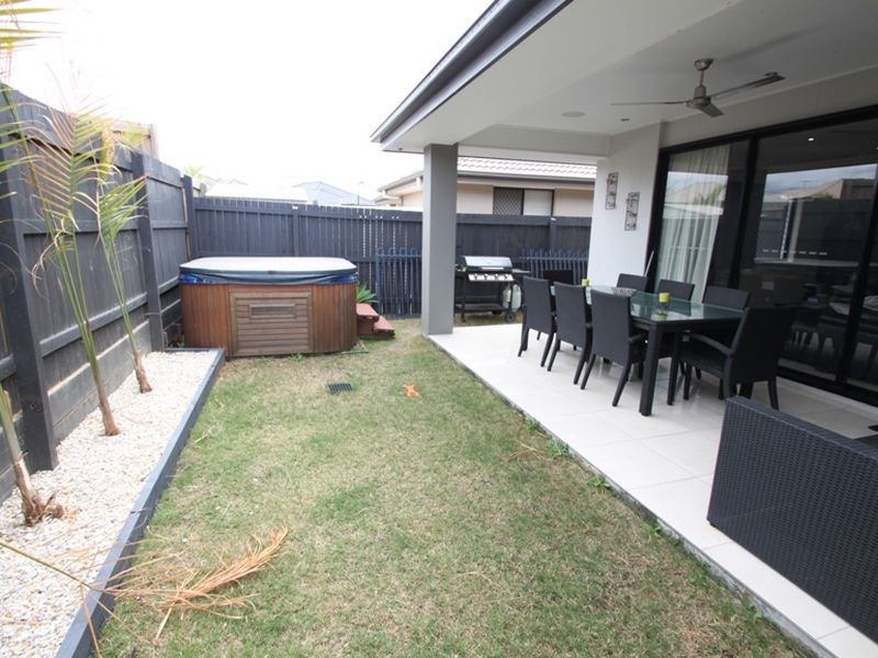 North Lakes QLD 4509