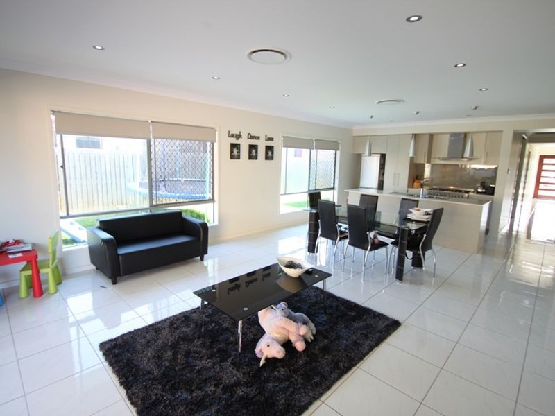 Griffin QLD 4503