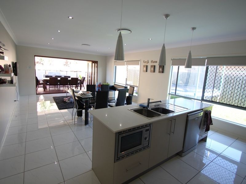 Griffin QLD 4503