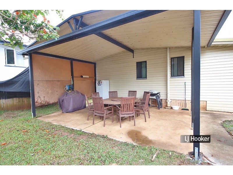 27 Andrew Street, Kallangur QLD 4503