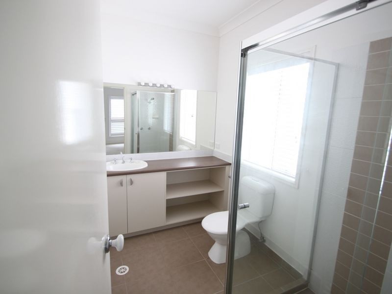 North Lakes QLD 4509