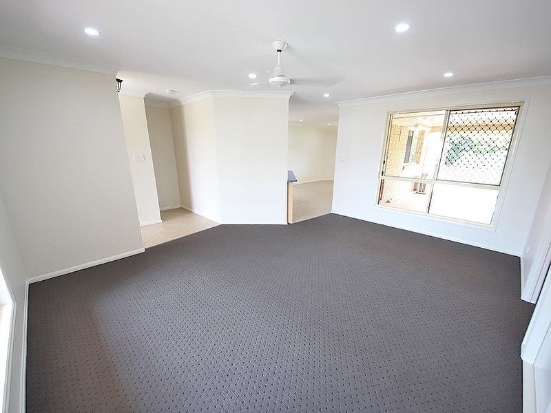 32 Duyvestyn Terrace, Murrumba Downs QLD 4503